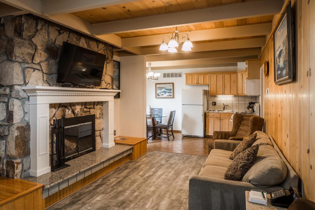 Andril Fireplace 3*